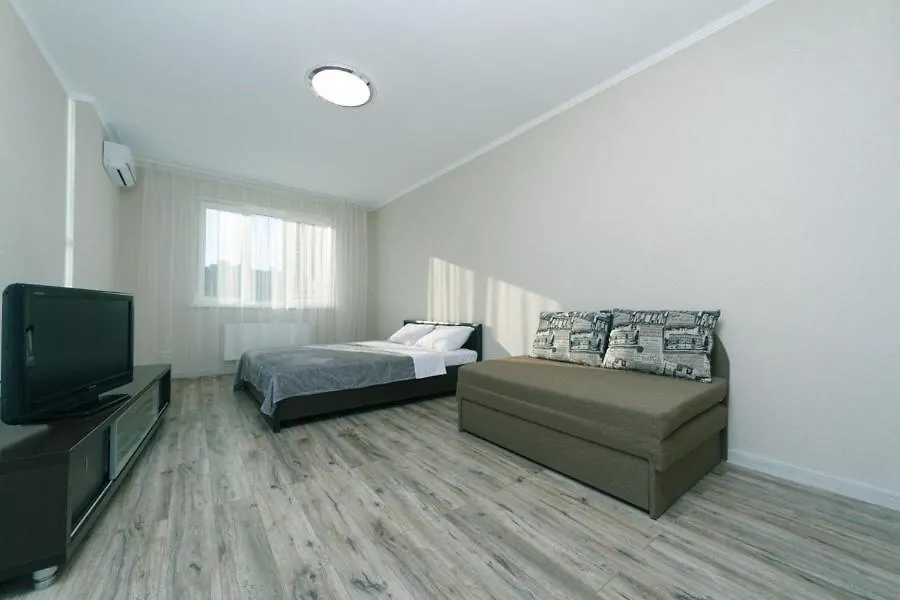 Драгоманова 38А 2Й Поверх Appartement Kiev 0*,  Oekraïne